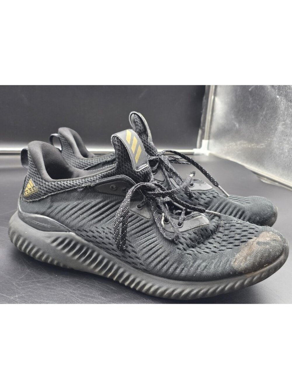 Adidas Alphabounce Shoes Mens Size 11 Black Mesh Damaged Running Sneakers GV8827